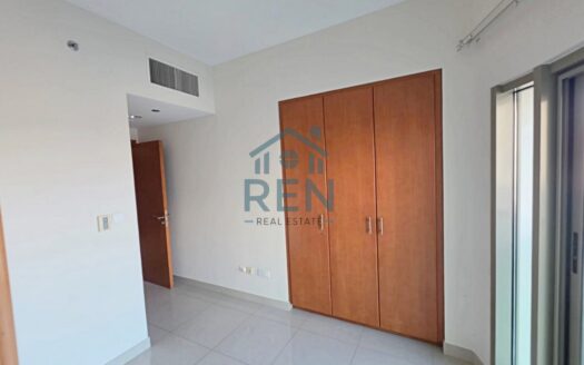 Best Offer |Ready to Move In | Prime Location for Rent