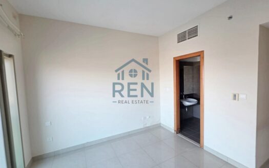 Best Offer |Ready to Move In | Prime Location for Rent