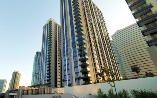 Well-Kept | Deluxed Finished | Prime Area for Rent