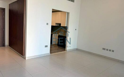 Upscale | Stunning Views | Prime Community for Sale