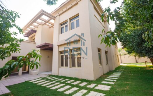 Extra Drivers Room | Prime Villa |Larger Garden for Rent